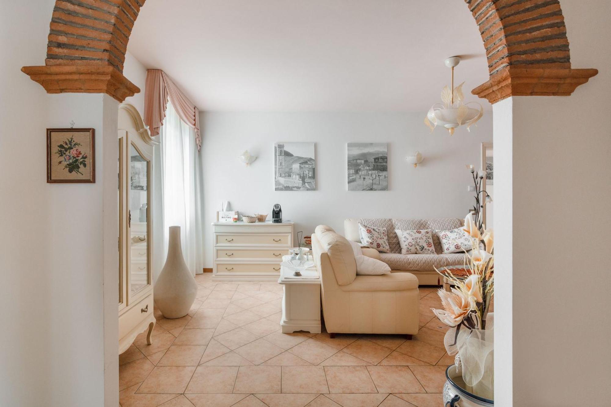 La Campagnola Bed & Breakfast ปิเอตราซานตา ภายนอก รูปภาพ